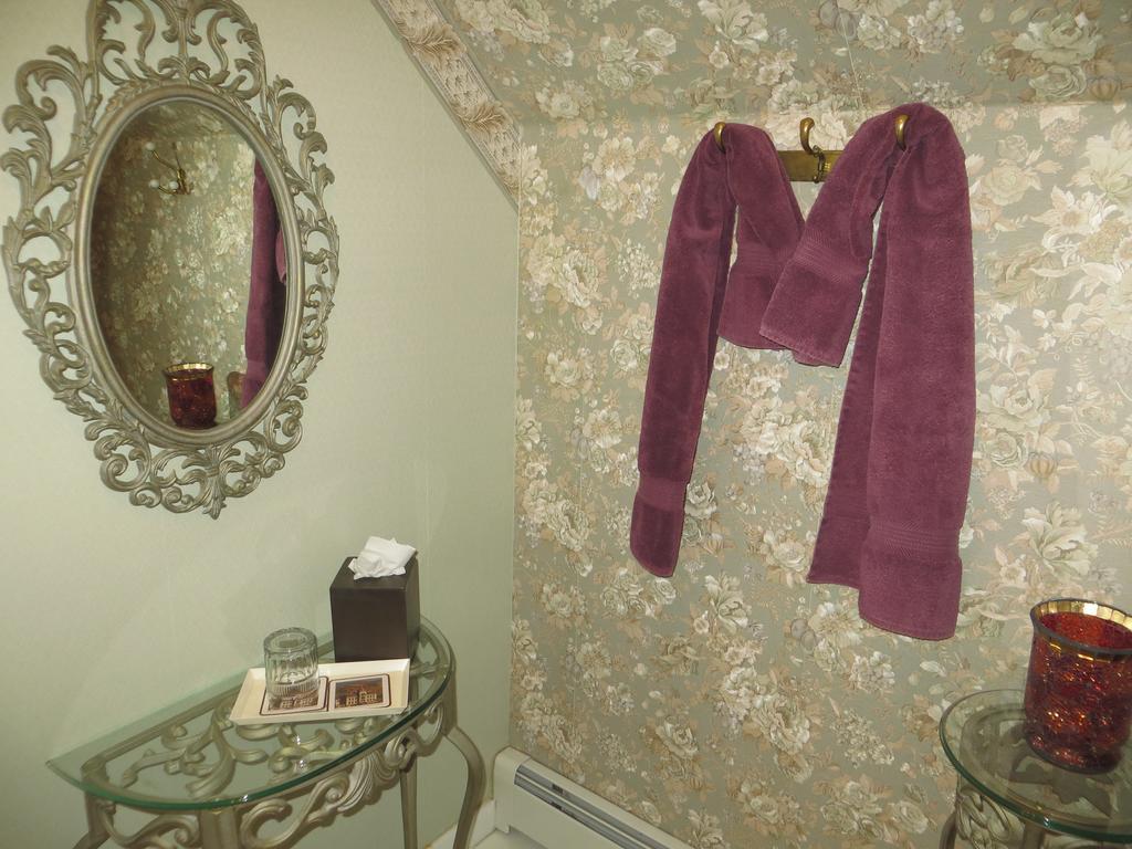 Edith Palmer'S Country Inn, Historical Bed & Breakfast Virginia City Buitenkant foto